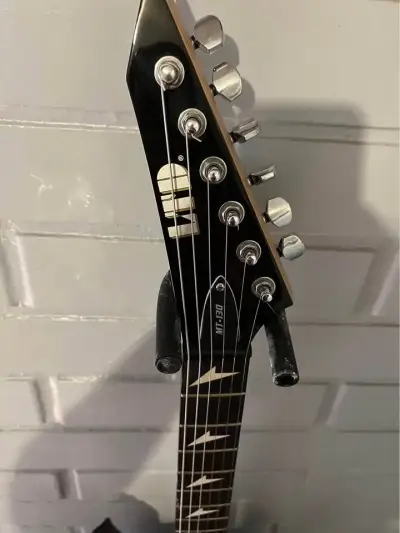 Guitarra eléctrica ESP LTD MT 130 - miniatura 3
