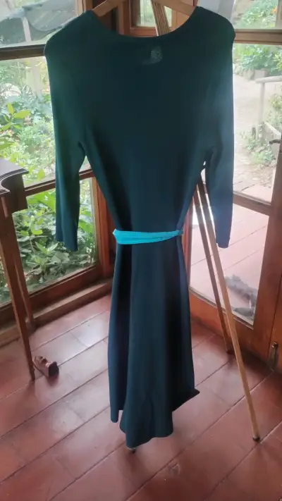 Vestido verde oscuro con cinturón Eliza J - miniatura 1
