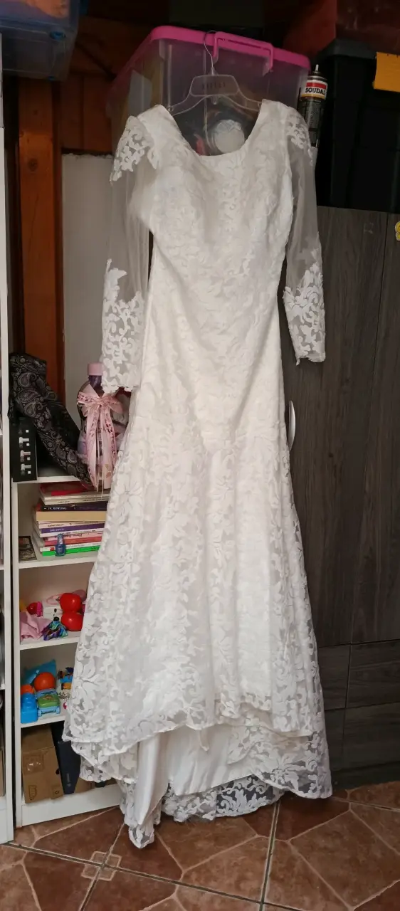 Vestido de novia blanco con encaje - 3