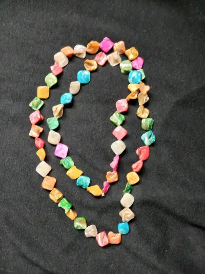 Conjunto de Collar y Pulsera de Conchas de nacar - miniatura 2