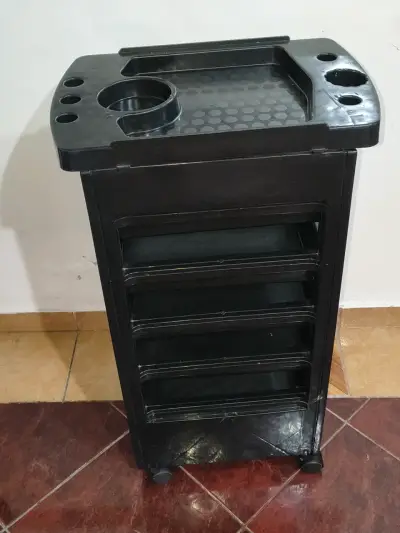 Carro organizador de peluquería negro con ruedas - miniatura 2