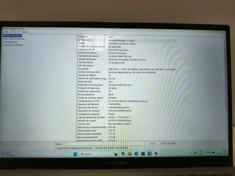 Laptop ASUS VivoBook 15 con AMD Ryzen - 6