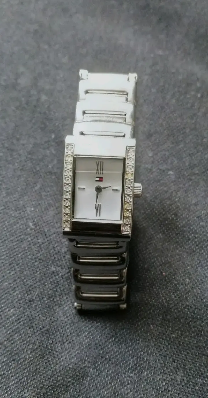 Reloj de pulsera  con detalles brillantes swaroski - 4