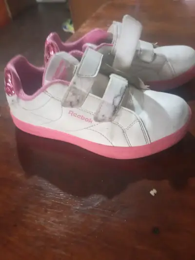 Zapatillas de niñas 33 - miniatura 1