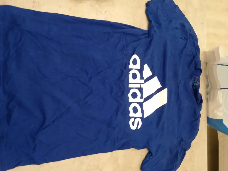 poleras Adidas y otras marcas - 2