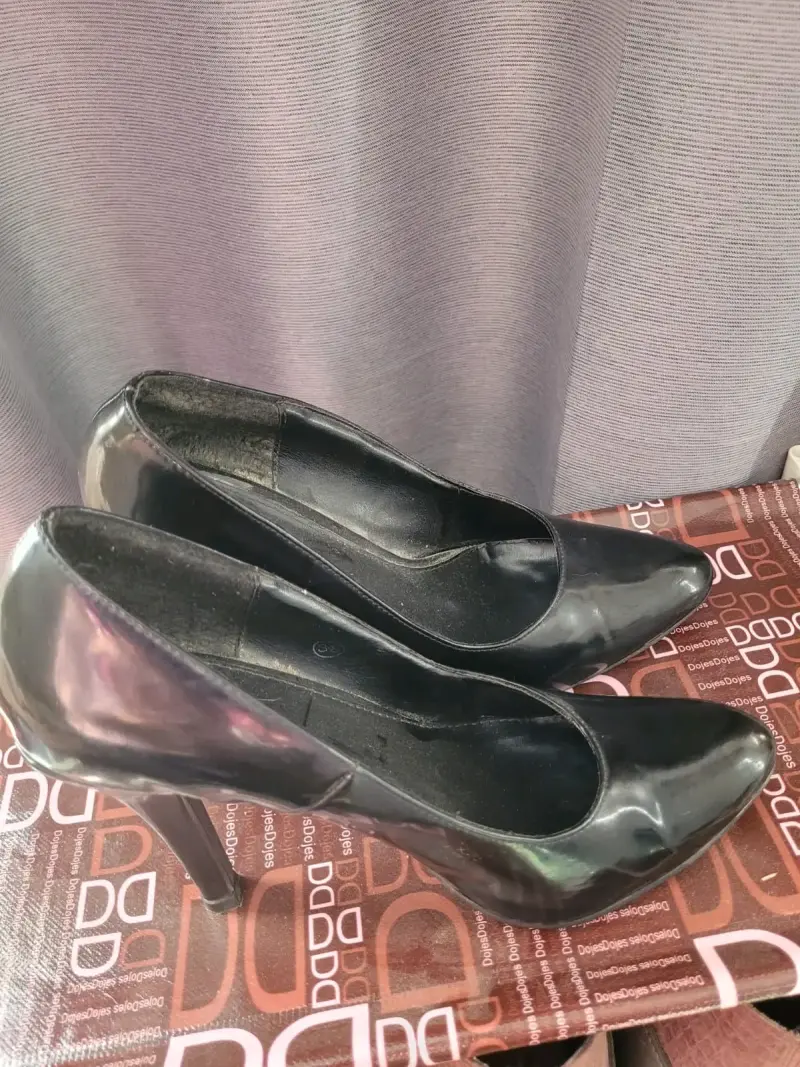 Zapatos de tacón alto negros elegantes - 4
