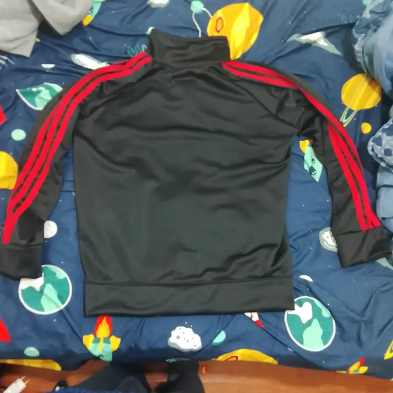 Chaqueta  negra con franjas rojas Colo Col - 4
