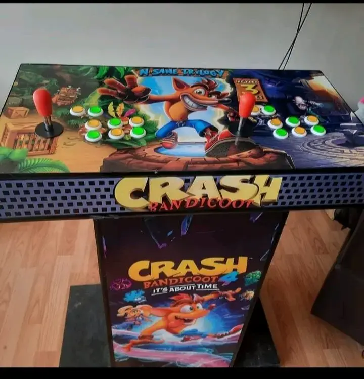 Máquina Arcade Crash Bandicoot con Controles Doble