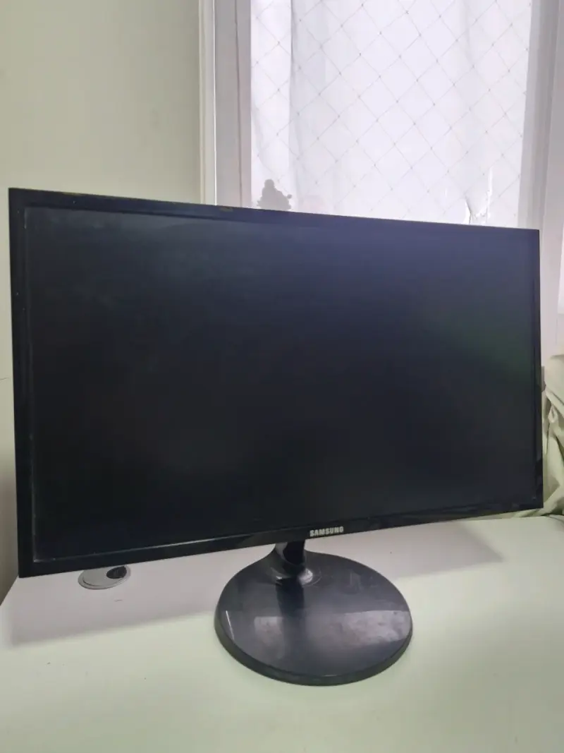 PC Gamer + monitor - 4