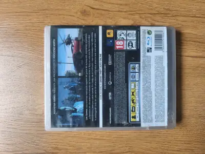 Juego PS3 Grand Theft Auto V en buen estado - miniatura 2