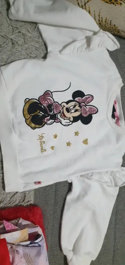 Conjunto de polerones Disney Mickey y Minnie para niños - miniatura 3
