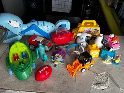 Lote de juguetes - miniatura 1