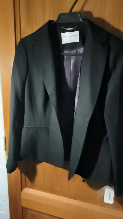 Blazer negro elegante Bercovich para mujer - miniatura 1
