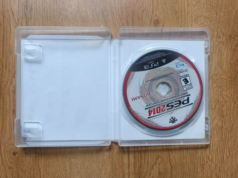 Juego PES 2014 para PS3 en buen estado - 3