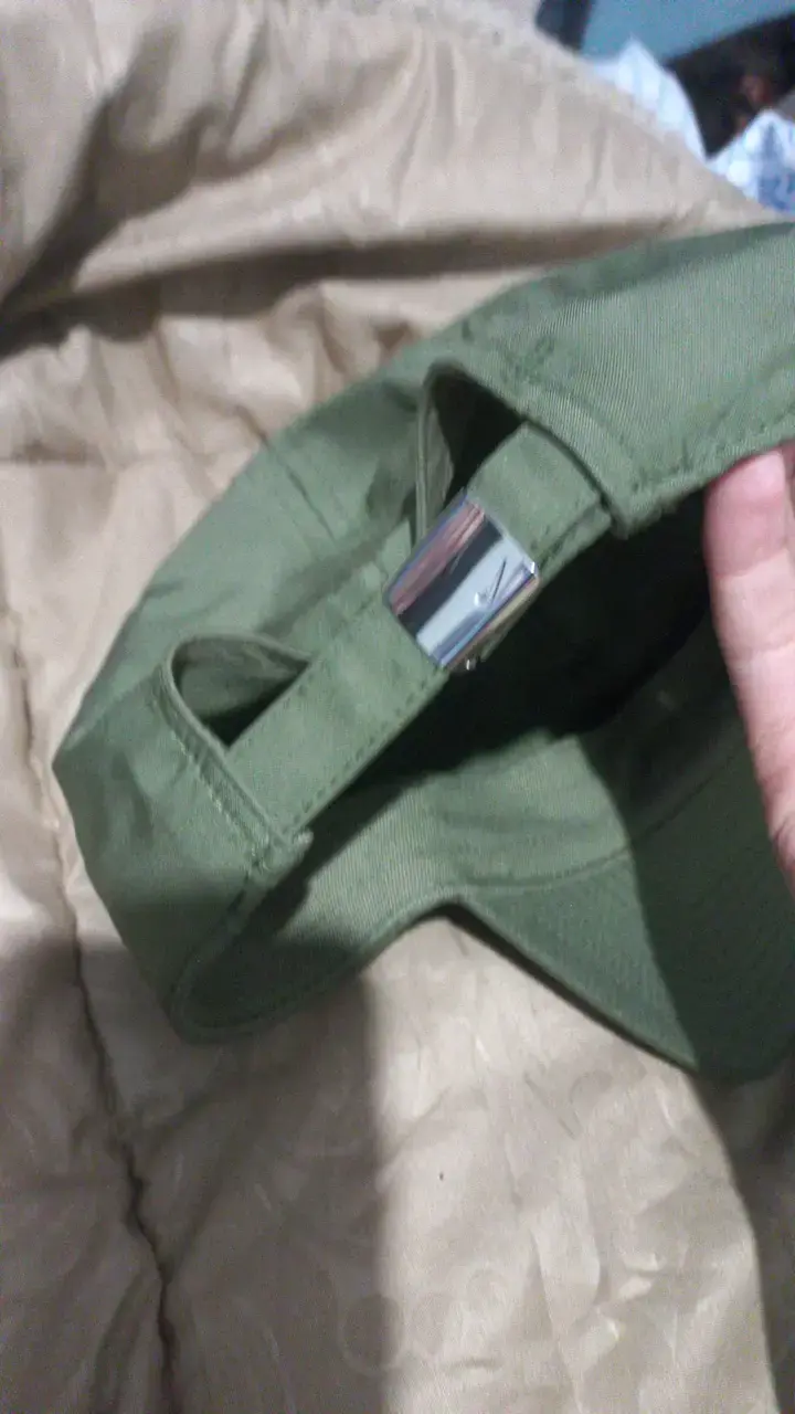 Gorra verde Nike Dri-Fit ajustable - 4