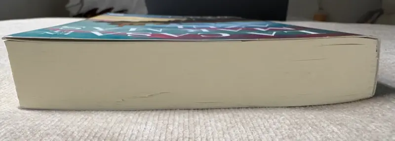 Libro 'La Casa en el Mar Más Azul' de TJ Klune - 4