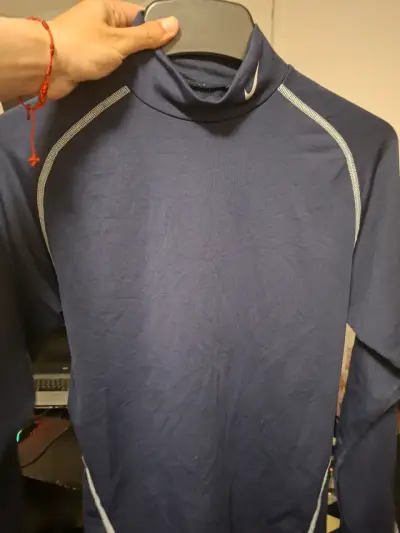 Polera deportiva térmica azul Nike hombre - miniatura 1
