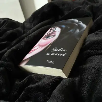 Libro 'Sabia es mamá' de Serena Valentino - miniatura 2