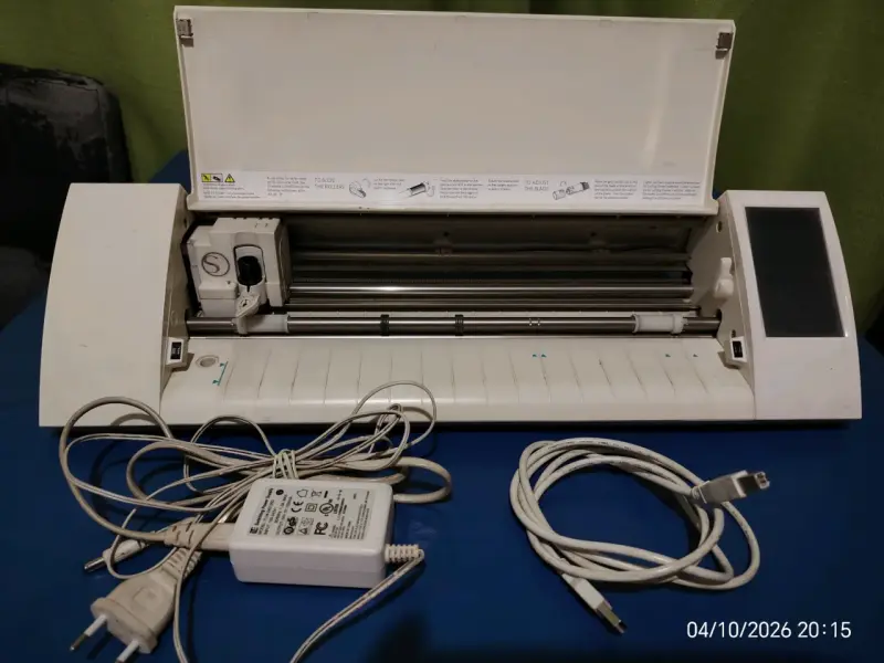 Plotter de Corte Silhouette Cameo 2 con Accesorios - 1