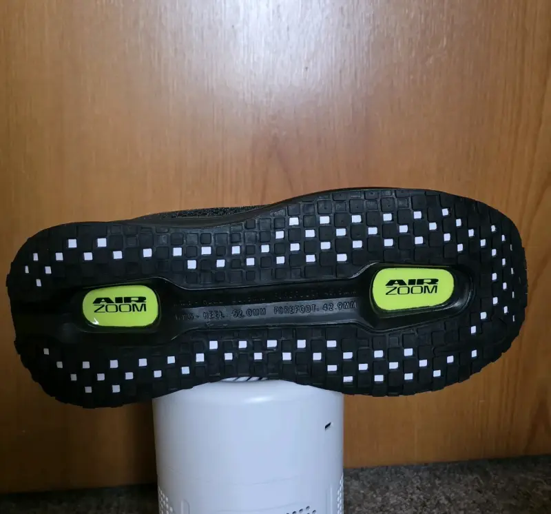 Zapatillas Nike Air Zoom Vomero Premium - 2