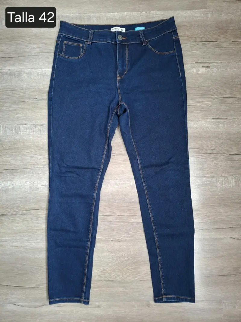 Jeans azul oscuro talla 42 para mujer - 1