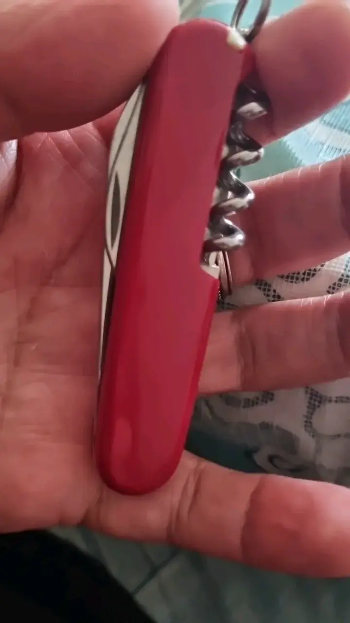 Navaja suiza Victorinox roja multifuncional - 6