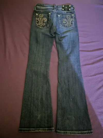 Jeans Miss Me con bordado en bolsillos - miniatura 1