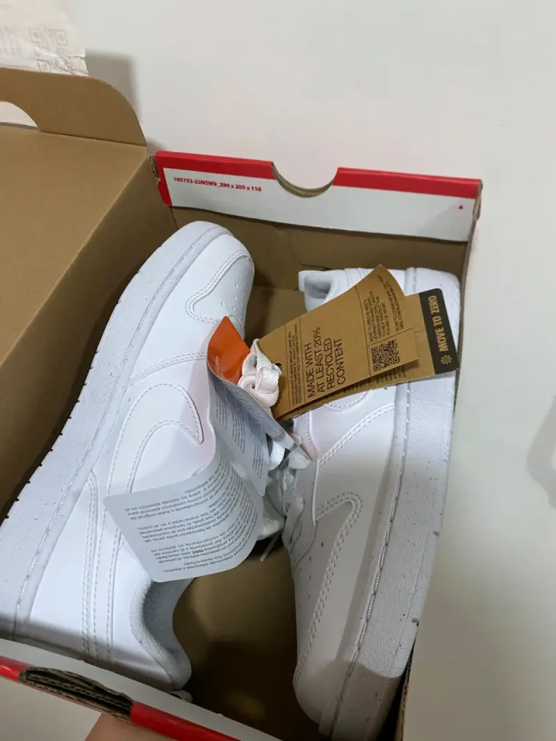 Zapatillas deportivas blancas Nike unisex - 1