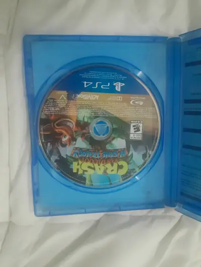 Juego PS4 Crash Bandicoot N. Sane Trilogy - miniatura 2