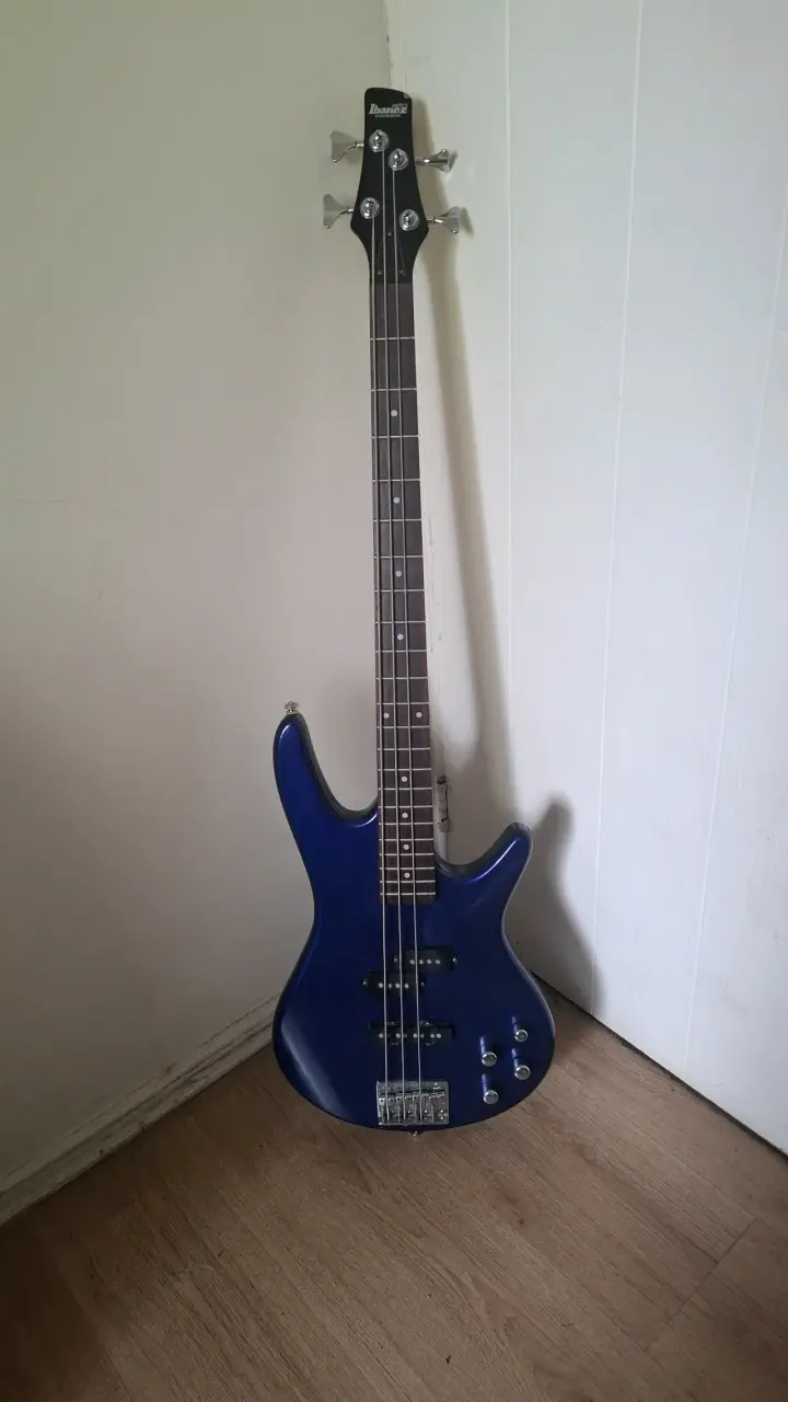 Bajo eléctrico Ibanez GIO GSR200 azul - 1