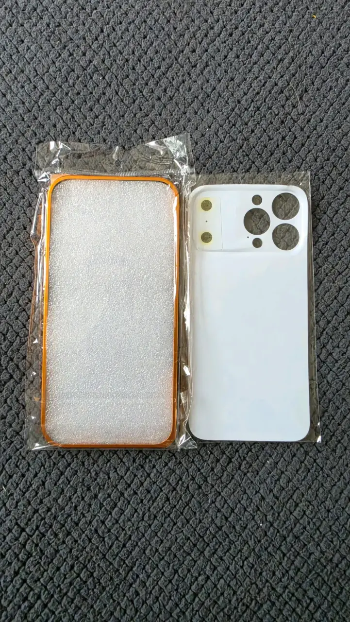 Carcasa protectora para iPhone 15 Pro Max - 2