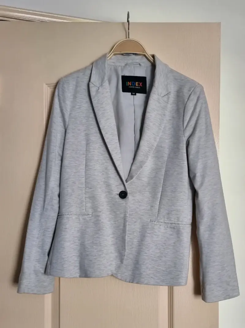 Blazer gris claro para mujer marca Index