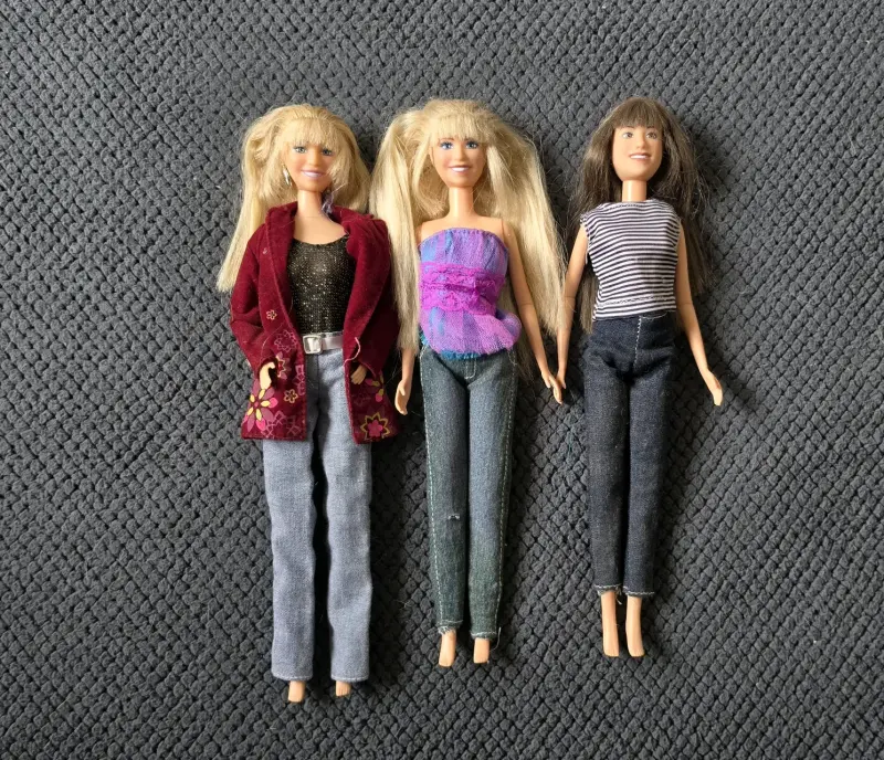 Lote Muñecas Parlantes (Hannah y Demi Lovato) - 1