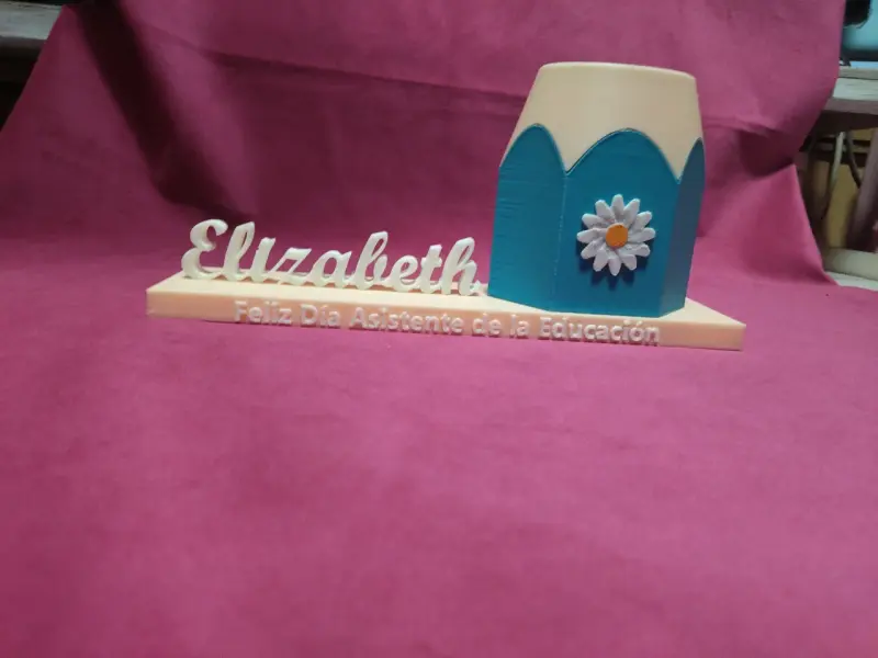 Portalápices personalizado impresión 3d - 1