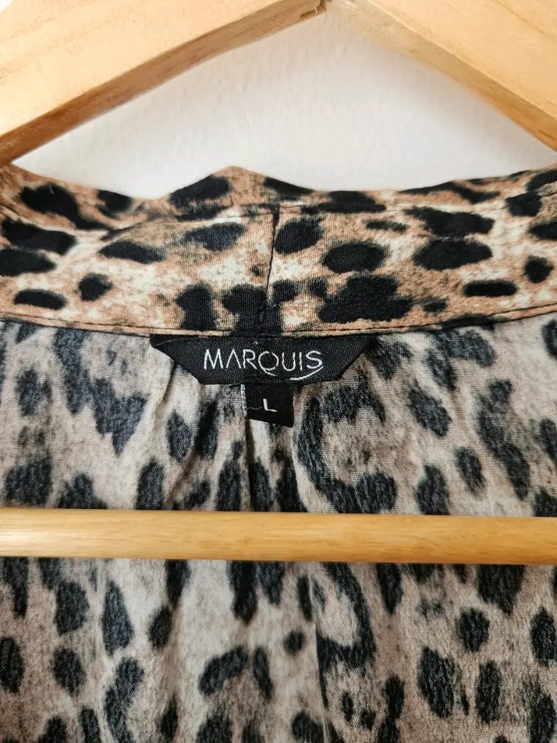 Blusa animal print de leopardo marca Marquis - 2