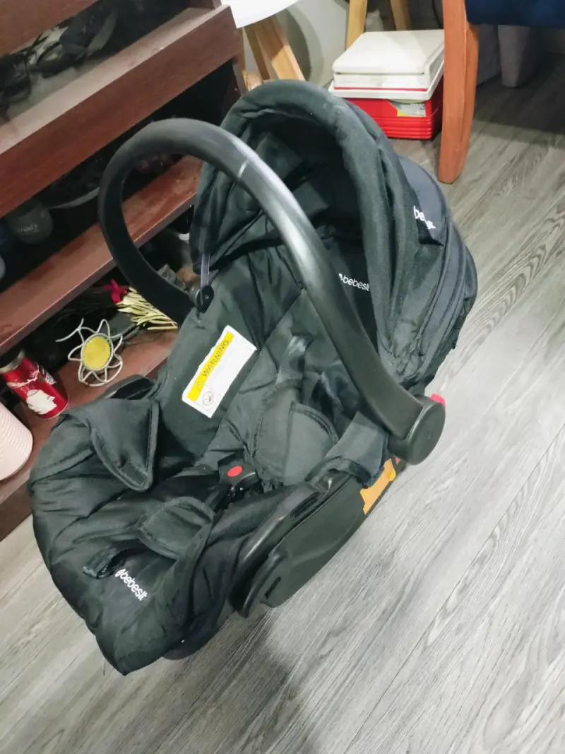 Silla de Auto Bebesit Negra para Bebé - 2
