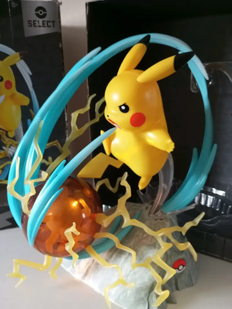 Figura de lujo Pikachu con efectos de luz - 3