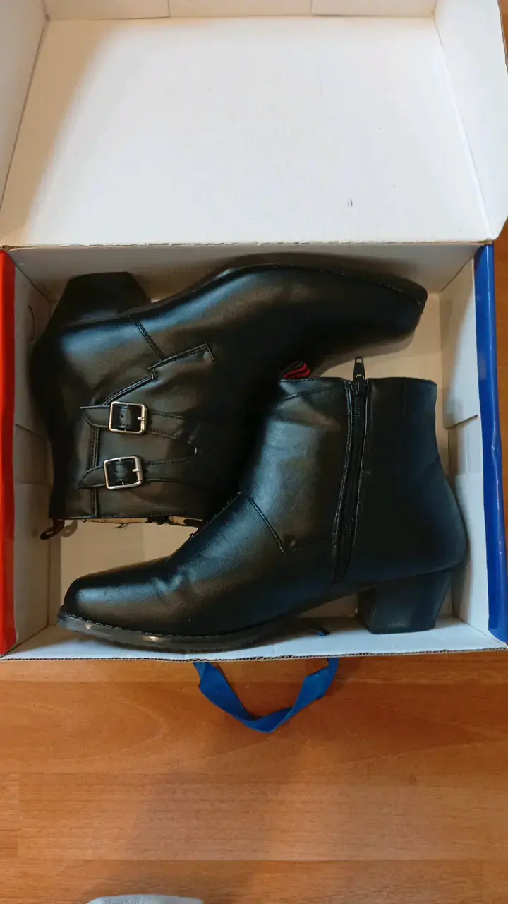 Botines negros para cueca hombre