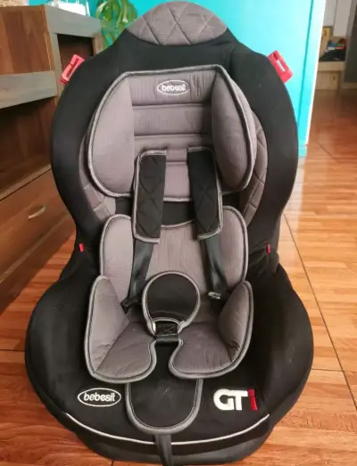 Silla de Auto Bebesit GT Negra y Gris - miniatura 1