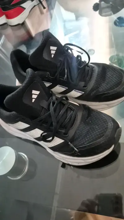 Zapatillas deportivas negras Adidas talla 38 - miniatura 1