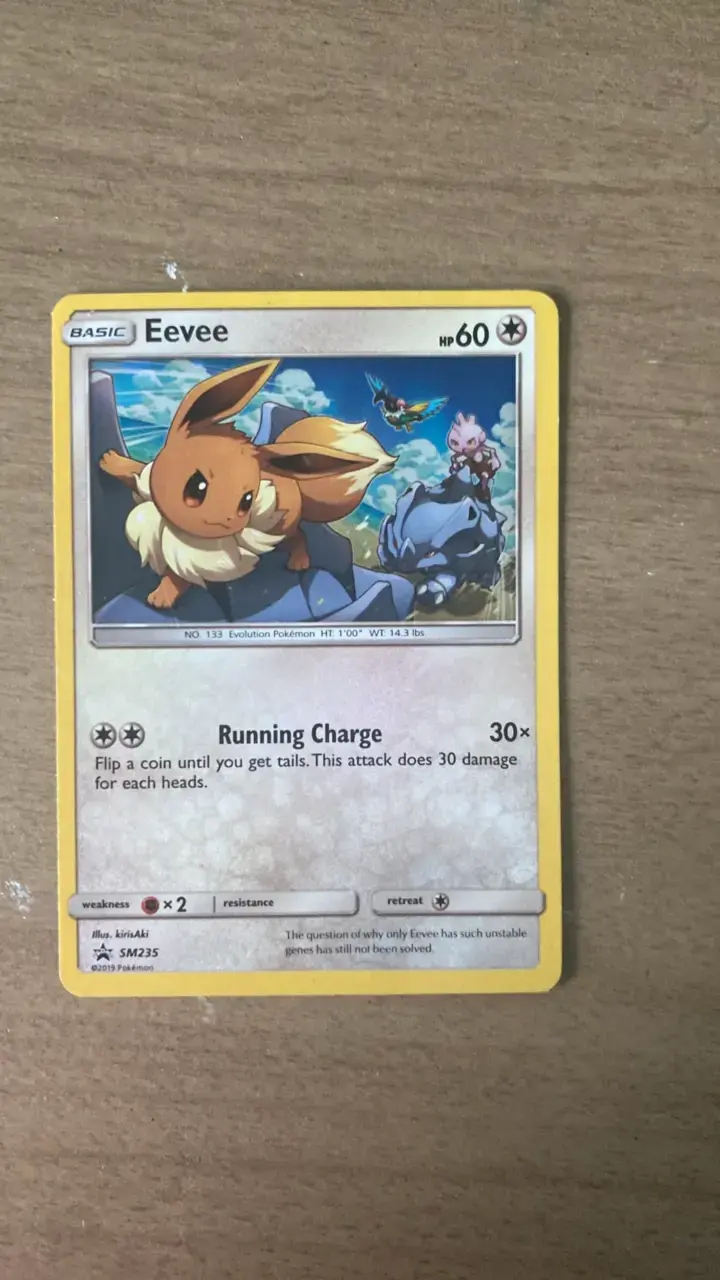 Carta Pokémon Eevee SM235 edición especial - 3