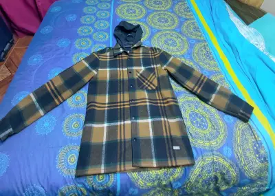 Camisa de franela a cuadros con capucha para hombre - miniatura 3