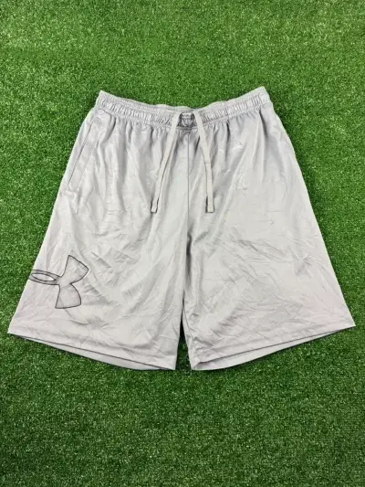 Shorts deportivos grises Under Armour - miniatura 1