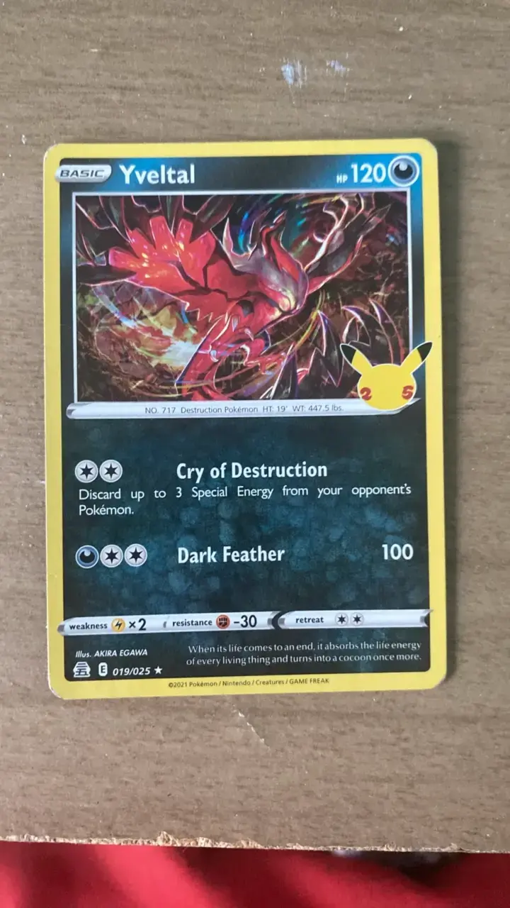 Carta Pokémon Yveltal 25 Aniversario - 3
