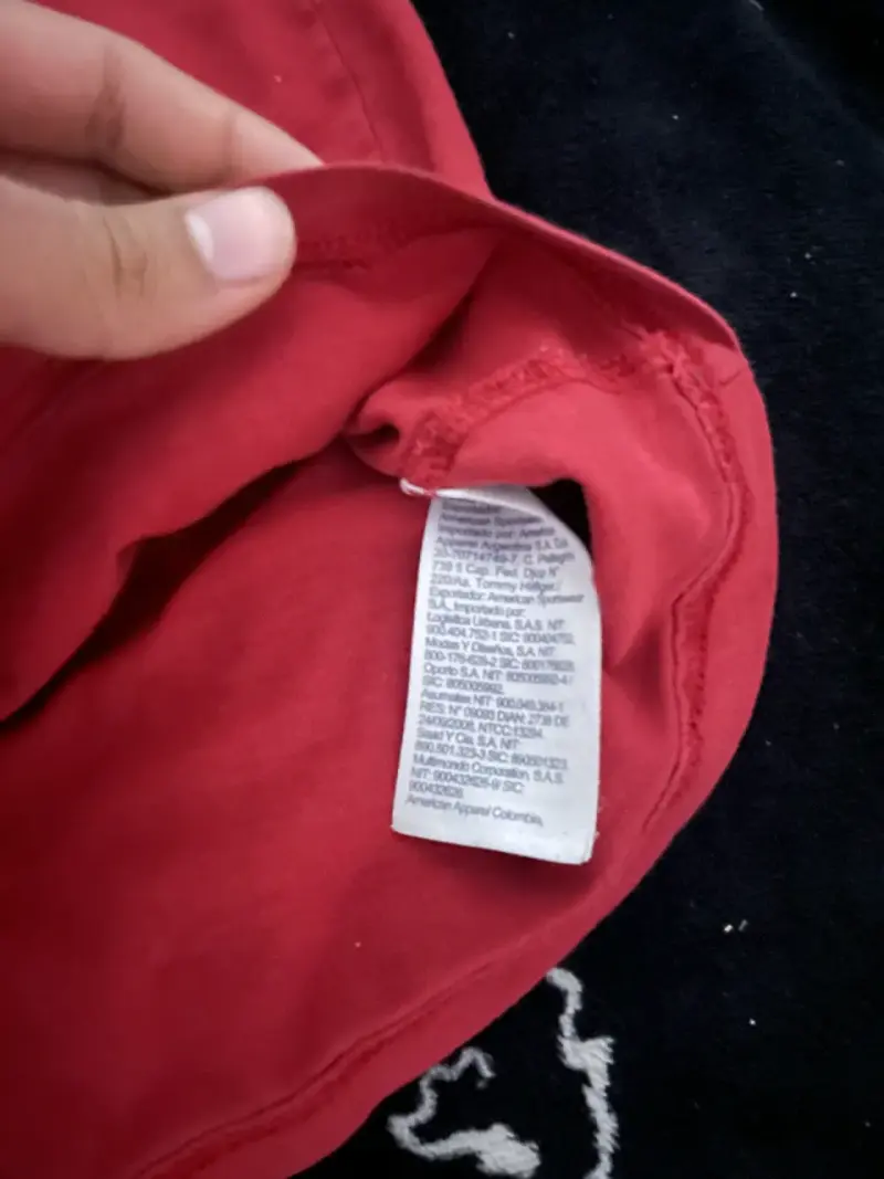 Polera roja Tommy Hilfiger para hombre - 5