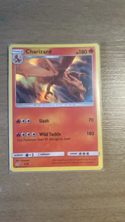 Carta Pokémon Charizard 5/18 edición especial - miniatura 1