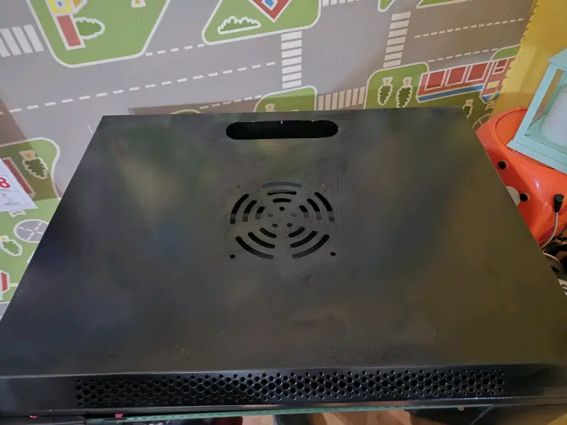 Gabinete Rack Mural IAIT 19” con Puerta Vidrio - 3