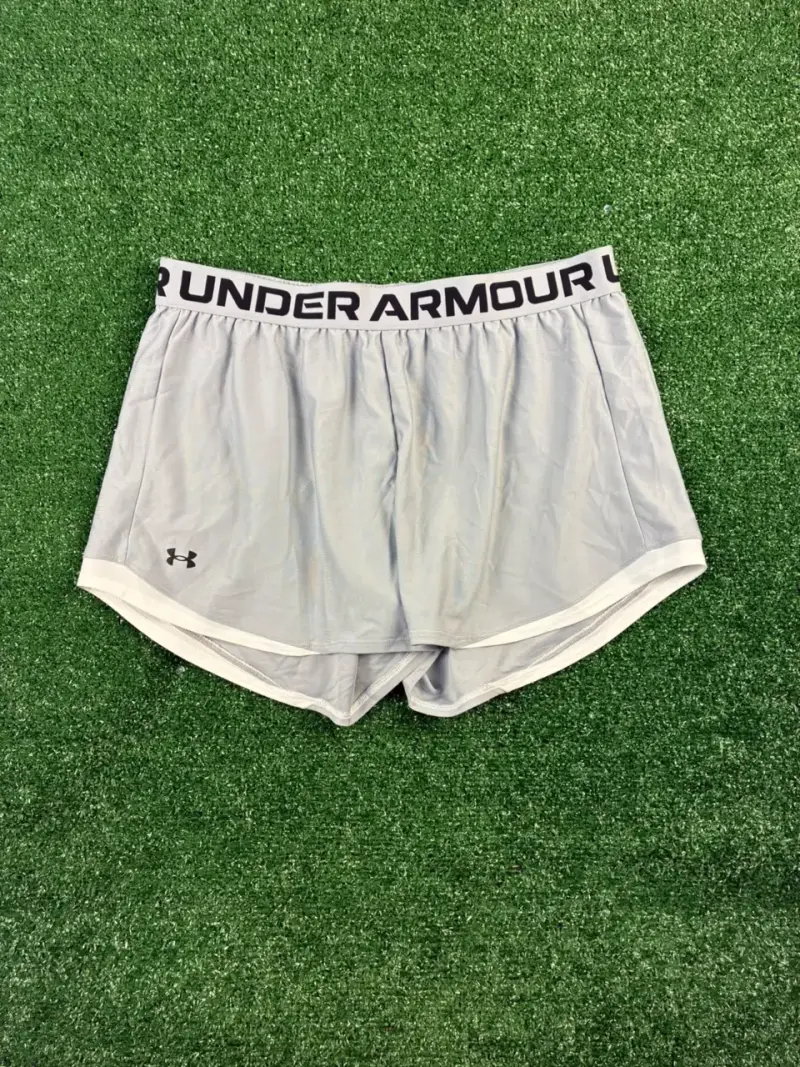 Shorts deportivos grises Under Armour para hombr L - 1