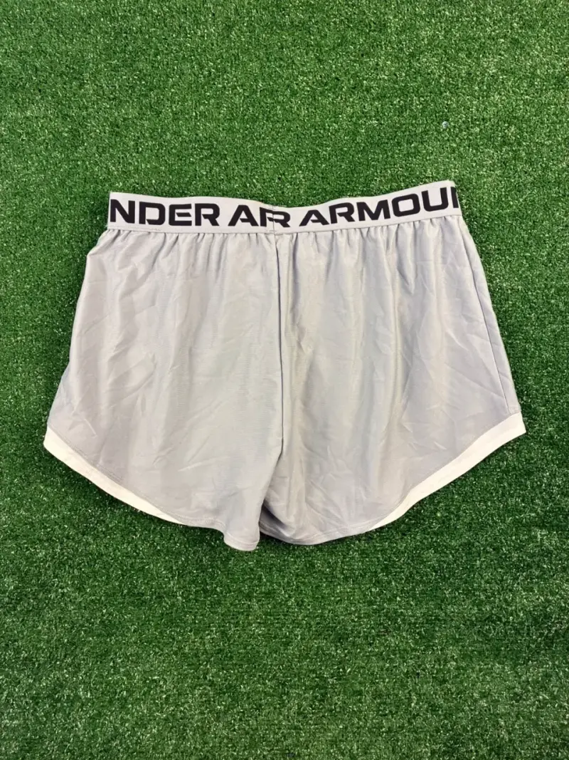 Shorts deportivos grises Under Armour para hombr L - 3