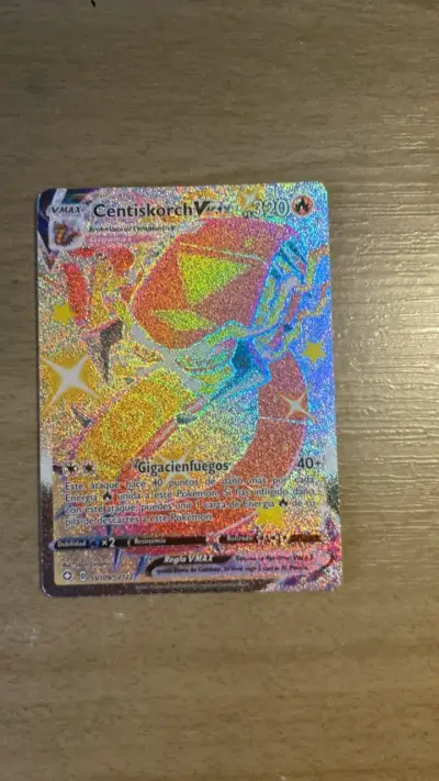 Carta Pokémon Centiskorch VMAX holográfica - miniatura 3